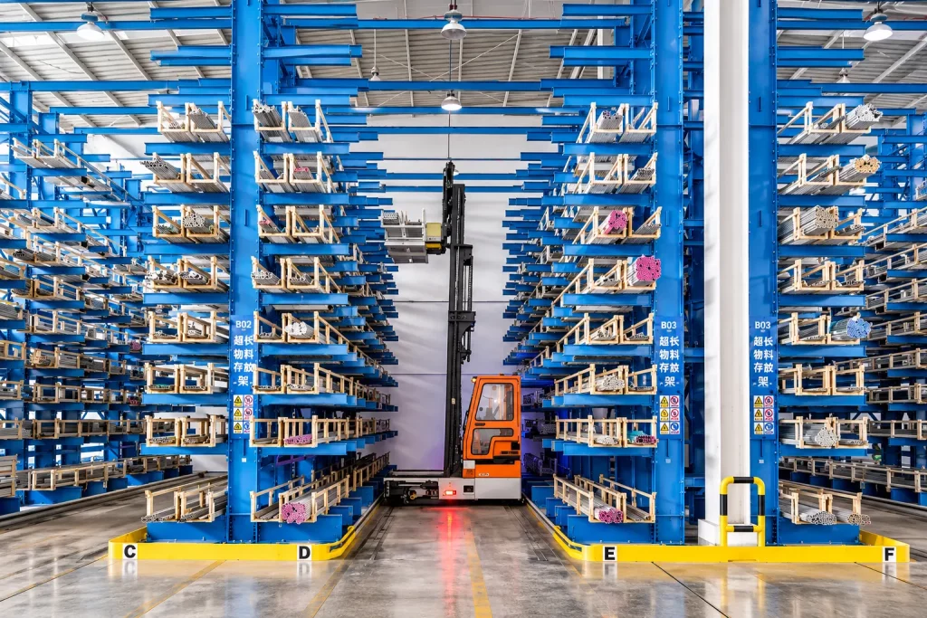 FDT Multi-Directional Forklift