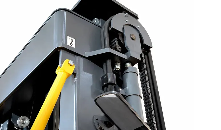 1.5Ton Very Narrow Aisle Forklift (2)